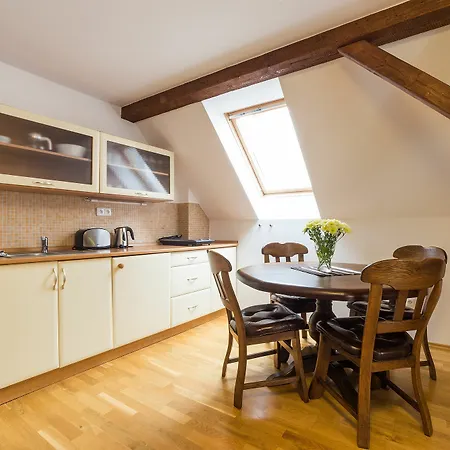 Krumlov Apartment *